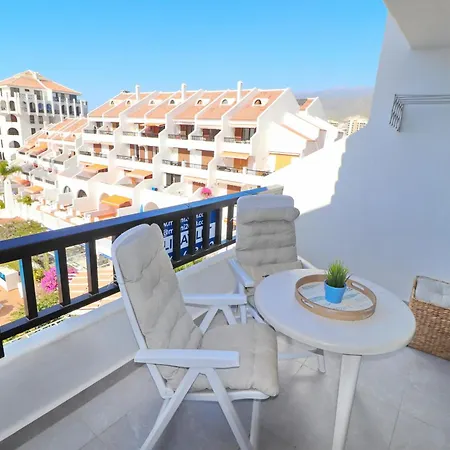329 Parque Santiago 2 By Tenerife & Sales 1 * Arona (Tenerife)