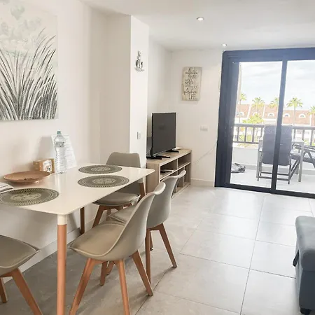 329 Parque Santiago 2 By Tenerife & Sales 1 Apartment Arona (Tenerife)